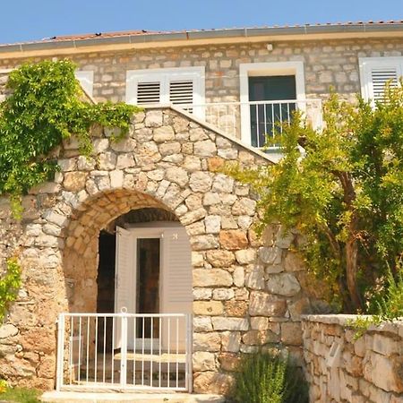 Apartments Adriana Bol Dış mekan fotoğraf