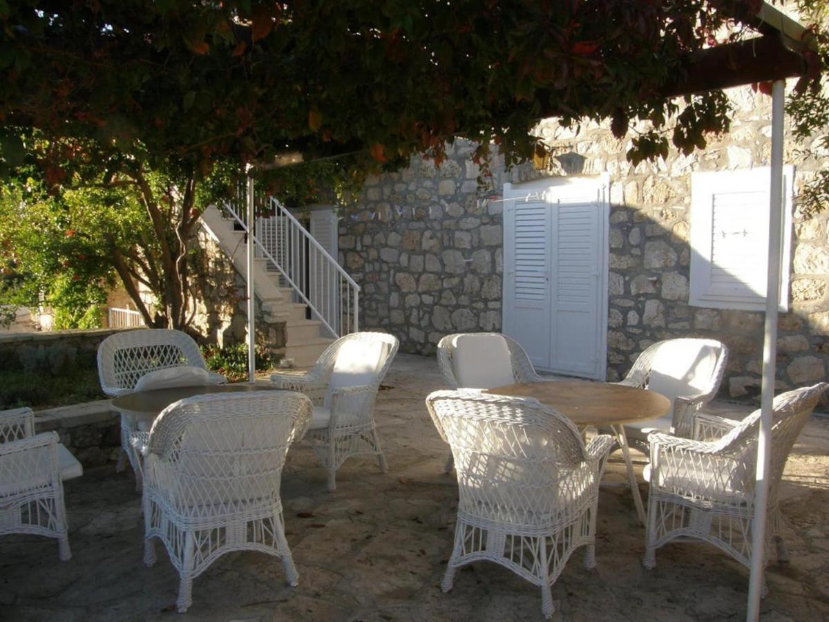 Apartments Adriana Bol Dış mekan fotoğraf