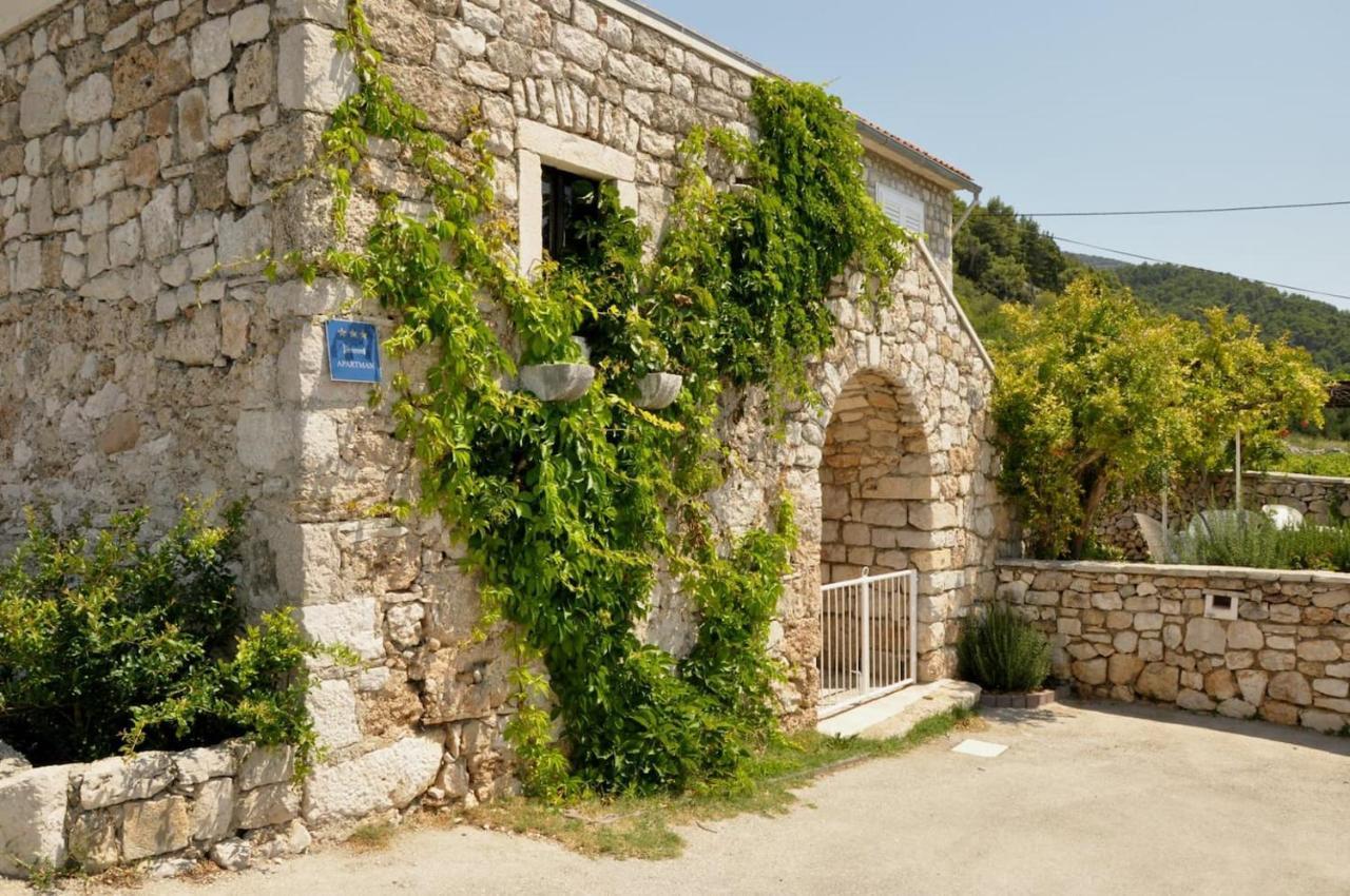 Apartments Adriana Bol Dış mekan fotoğraf